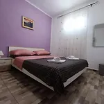 Apartment Ema